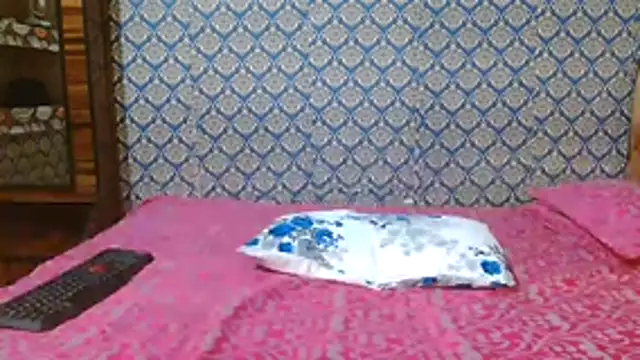 nikitahot3 online show from 12/17/25, 12:37