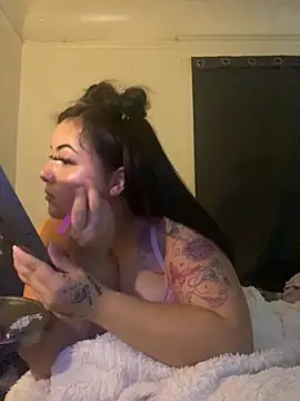 xocrybaby online show from 10/05/25, 12:34