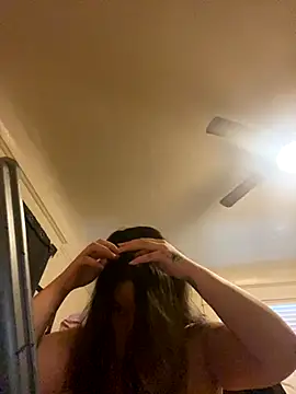 xocrybaby online show from 11/24/25, 05:02