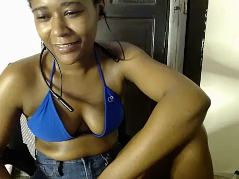 savage laura online show from 12/01/25, 03:18