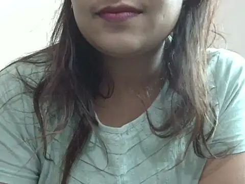 shekira99 online show from 01/13/26, 03:21