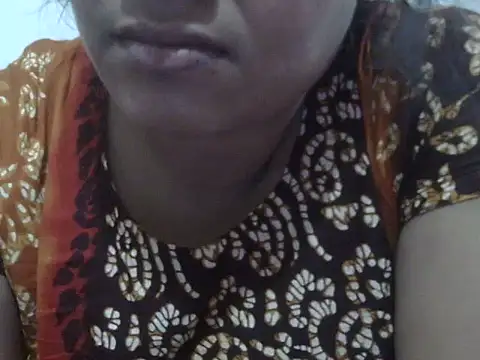 Snapshot of shekira99 chatting on 07/11/26, 11:21 shekira99 online show from 07/11/26, 11:21