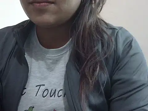 shekira99 online show from 01/06/26, 04:16