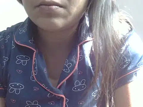 shekira99 online show from 02/08/26, 03:15