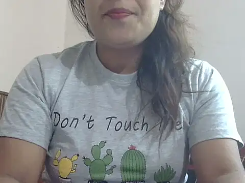 shekira99 online show from 12/20/25, 04:26