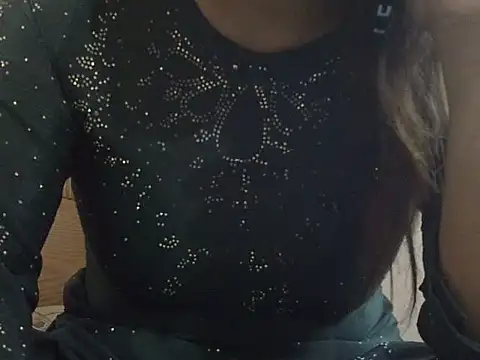 shekira99 online show from 11/24/25, 05:29