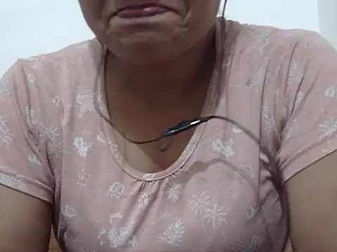 shekira99 online show from 09/20/25, 07:52