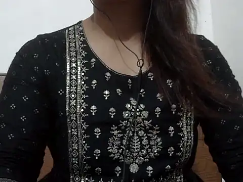 shekira99 online show from 10/16/25, 02:14