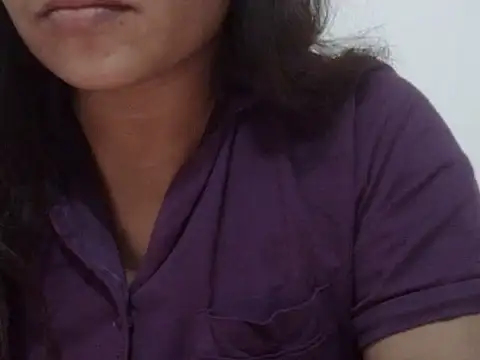 shekira99 online show from 12/03/25, 07:02