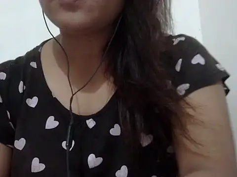 shekira99 online show from 10/19/25, 09:17