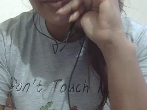 shekira99 online show from 05/26/26, 05:27