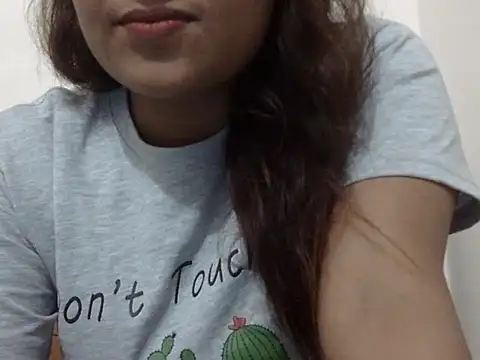 shekira99 online show from 10/22/25, 01:43