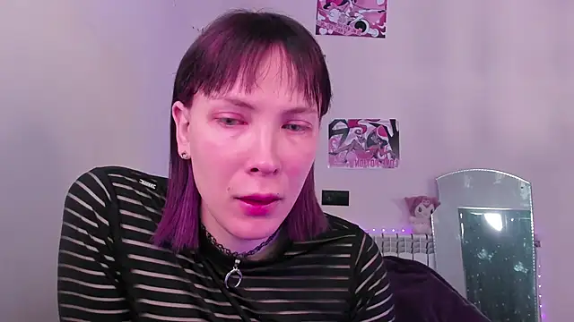 Snapshot of dollmore chatting on 03/04/26, 08:44 dollmore online show from 03/04/26, 08:44