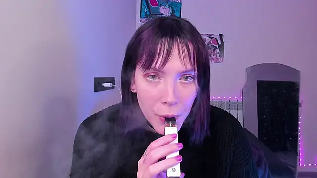 Snapshot of dollmore chatting on 03/21/26, 10:35 dollmore online show from 03/21/26, 10:35