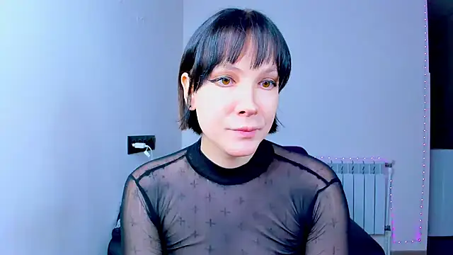 Snapshot of dollmore chatting on 09/09/25, 02:48 dollmore online show from 09/09/25, 02:48