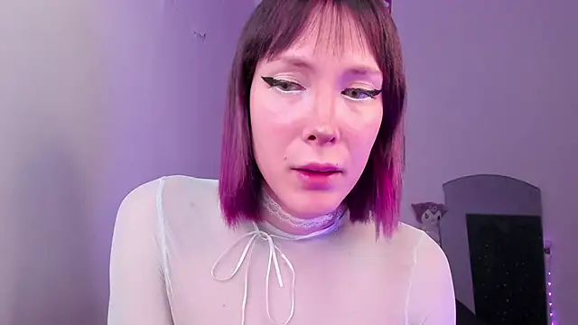 Snapshot of dollmore chatting on 03/01/26, 05:46 dollmore online show from 03/01/26, 05:46