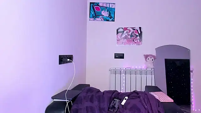 Snapshot of dollmore chatting on 02/15/26, 07:57 dollmore online show from 02/15/26, 07:57