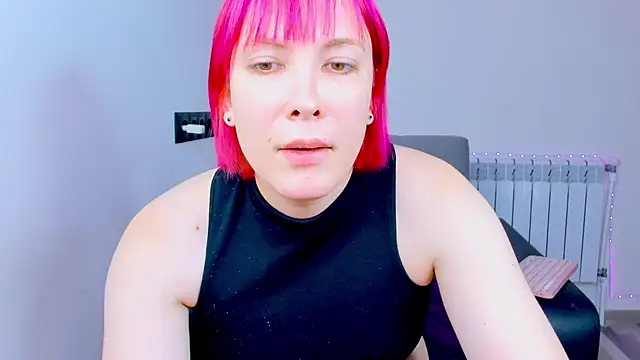 Snapshot of dollmore chatting on 09/30/25, 12:11 dollmore online show from 09/30/25, 12:11