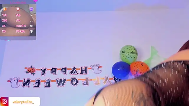 valerycolins online show from 10/28/25, 03:29