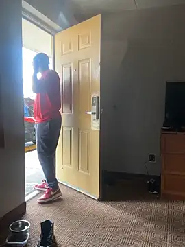 Stressreliever82 online show from 04/13/26, 08:13