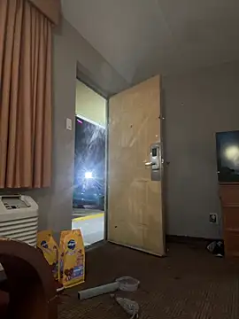 Stressreliever82 online show from 04/09/26, 02:24