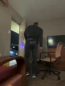 Stressreliever82 online show from 04/07/26, 09:11