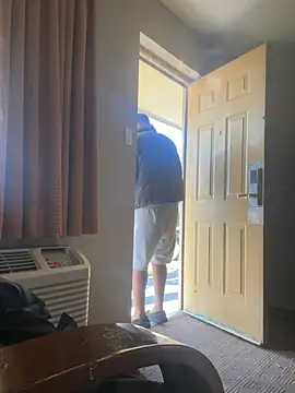 Stressreliever82 online show from 03/20/26, 02:29