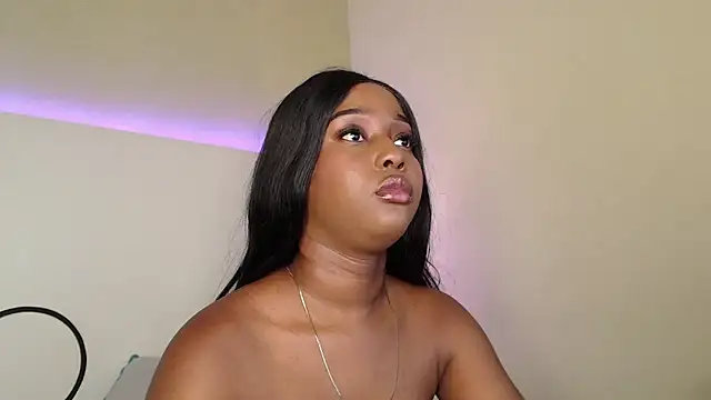 MichaelaCox online show from 09/17/25, 07:38