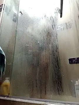 lucia vonne  online show from 12/02/25, 11:23