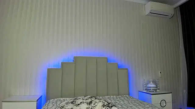 ooksiiii online show from 02/05/25, 12:31