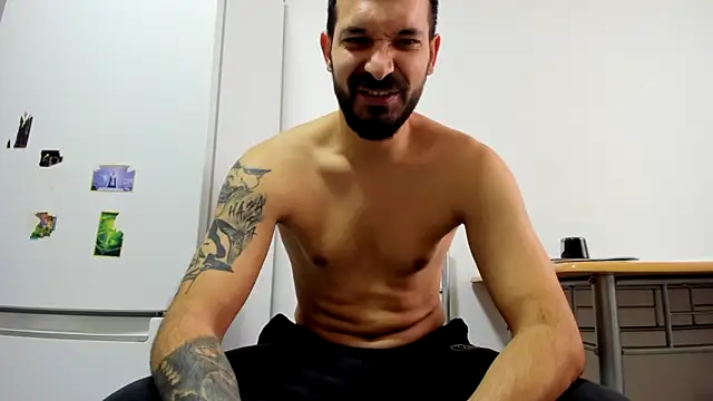 Alphamale91 online show from 03/03/26, 05:58