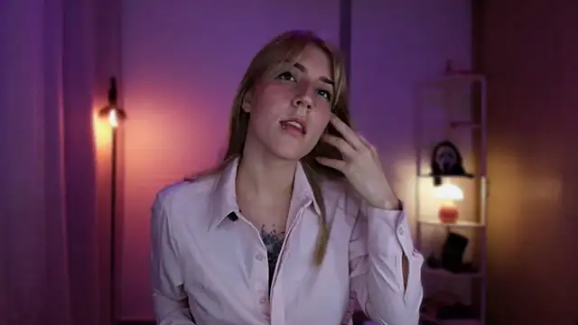 Dakotaa  online show from 03/30/26, 01:40