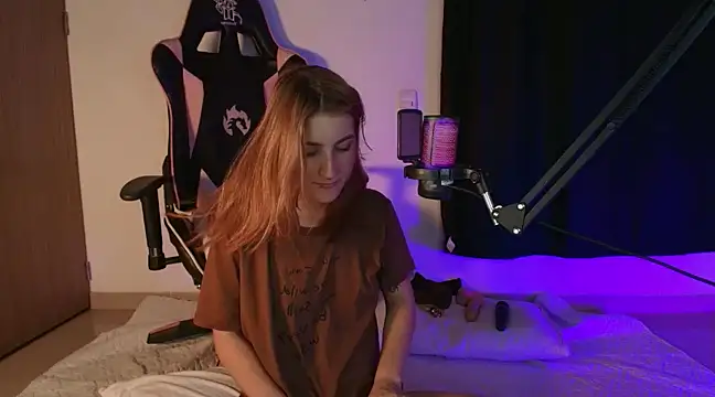 Dakotaa  online show from 03/10/25, 04:28