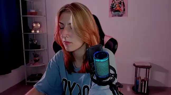 Dakotaa  online show from 01/17/25, 03:23