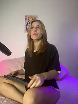 Dakotaa  online show from 02/26/25, 05:03