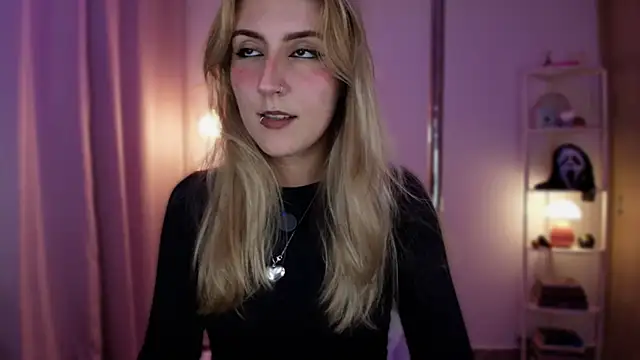 Dakotaa  online show from 05/04/26, 01:09
