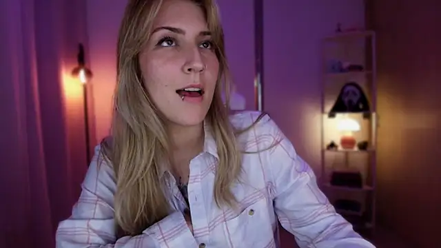 Dakotaa  online show from 04/04/26, 01:01