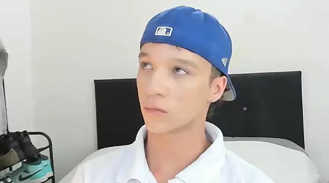 angelcortes online show from 01/10/25, 10:46