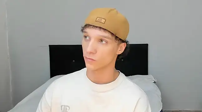 angelcortes online show from 03/21/25, 03:57