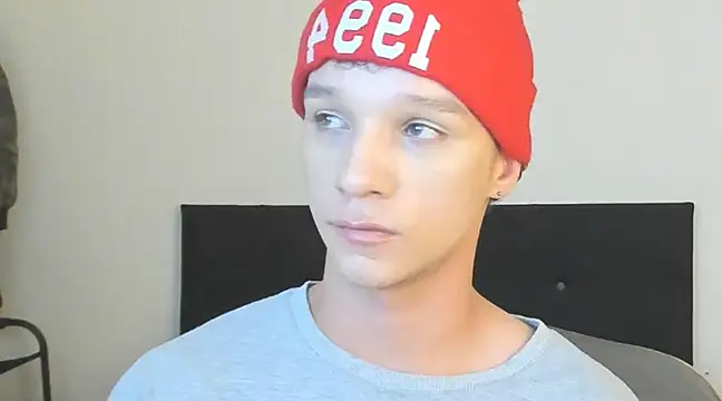 angelcortes online show from 12/19/24, 11:50