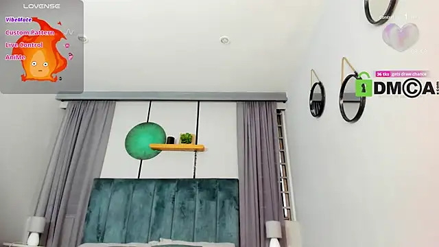 CoralineRicce  online show from 11/10/25, 09:31