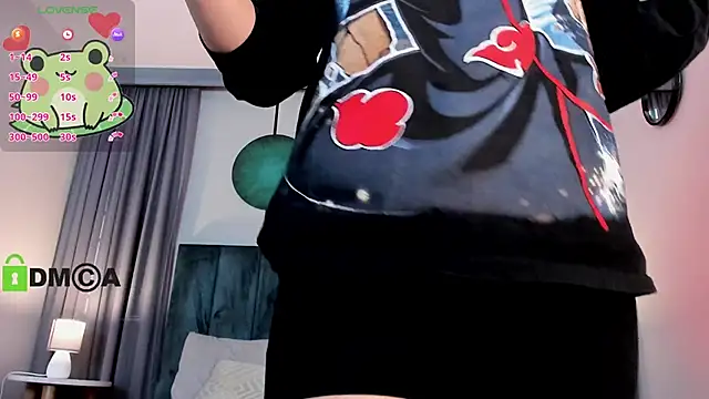 CoralineRicce  online show from 09/19/25, 09:08