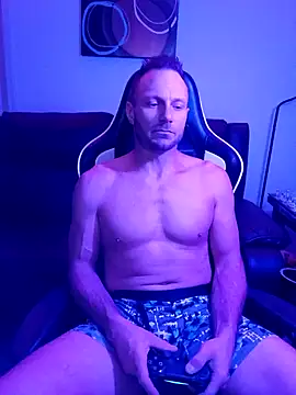 Snapshot of Funwithbrad1 chatting on 12/10/24, 07:58 Funwithbrad1 online show from 12/10/24, 07:58