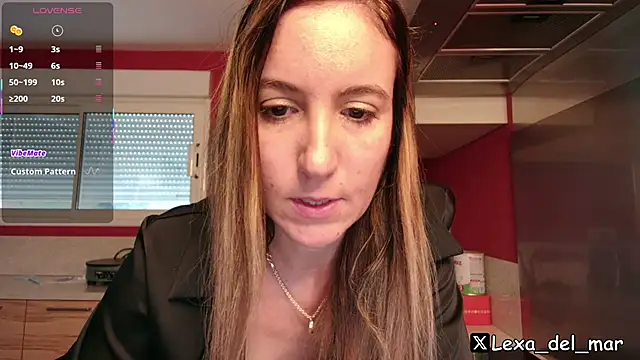 Snapshot of Lexa_del_mar chatting on 05/04/26, 07:00 Lexa del mar online show from 05/04/26, 07:00