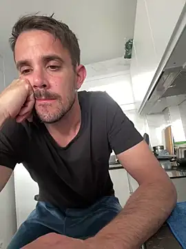 julian333 online show from 03/20/25, 04:31