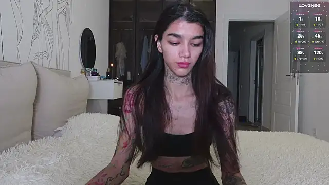 vinkitinkii online show from 11/13/25, 03:43