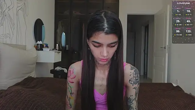 vinkitinkii online show from 10/25/25, 06:56