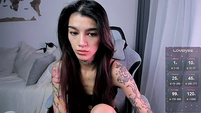 vinkitinkii online show from 10/04/25, 07:21