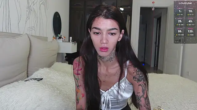 vinkitinkii online show from 12/19/25, 07:00