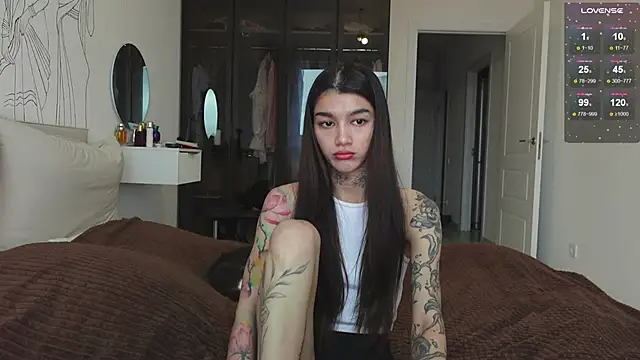 vinkitinkii online show from 10/11/25, 06:58